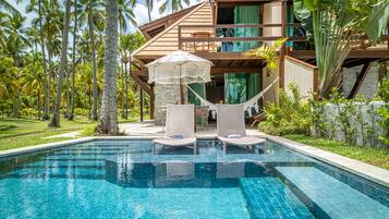 1 bedroom, Egyptian cotton sheets, premium bedding, minibar