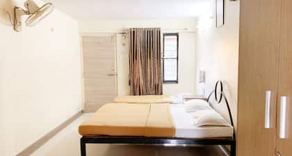 Hotel Royale Heritage