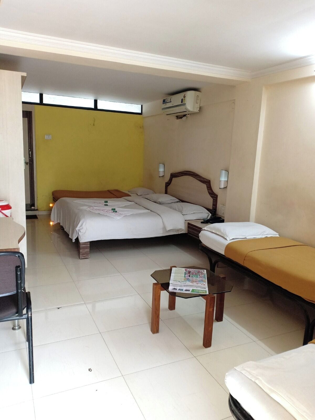 1 bedroom, premium bedding, down duvets, individually furnished