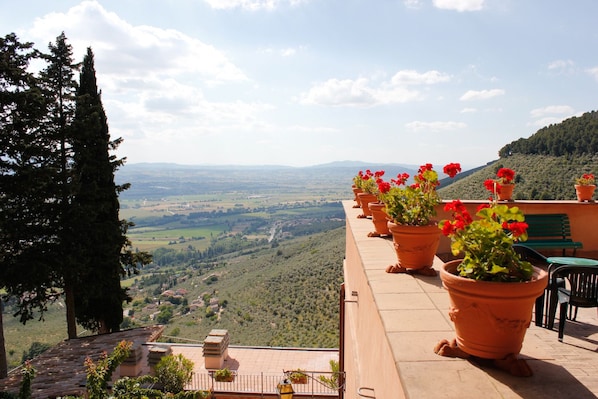 View from property - Relais Al Convento (Campello sul Clitunno)