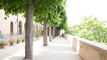 Enceinte de lâhĂ©bergement