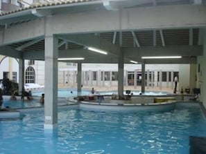 Piscina al aire libre o cubierta