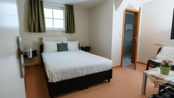 Basic Double Room | Free WiFi, wheelchair access