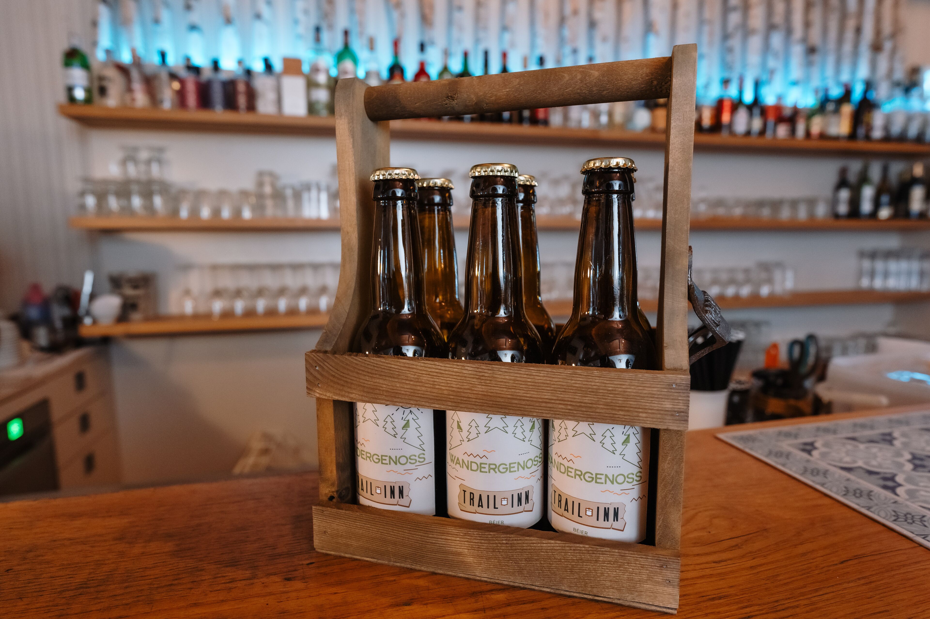 lunch and dinner served, local and international cuisine