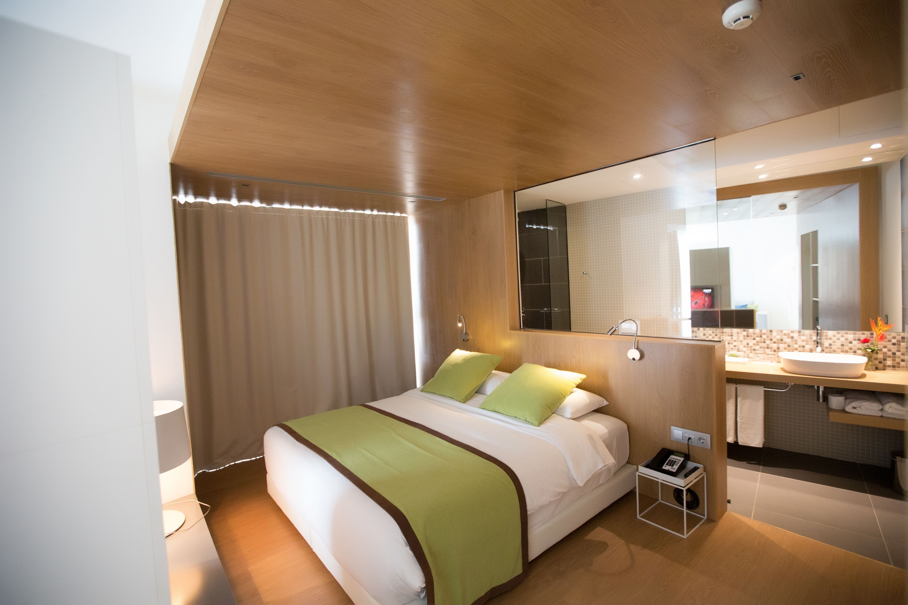 Tweepersoonskamer | Uitzicht vanuit de kamer