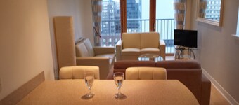 Glasgow Central Skyline Apartment