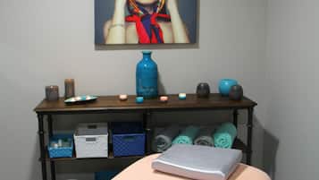 Sauna, steam room, 1 treatment room