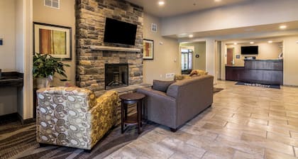 Cobblestone Inn & Suites - Barron