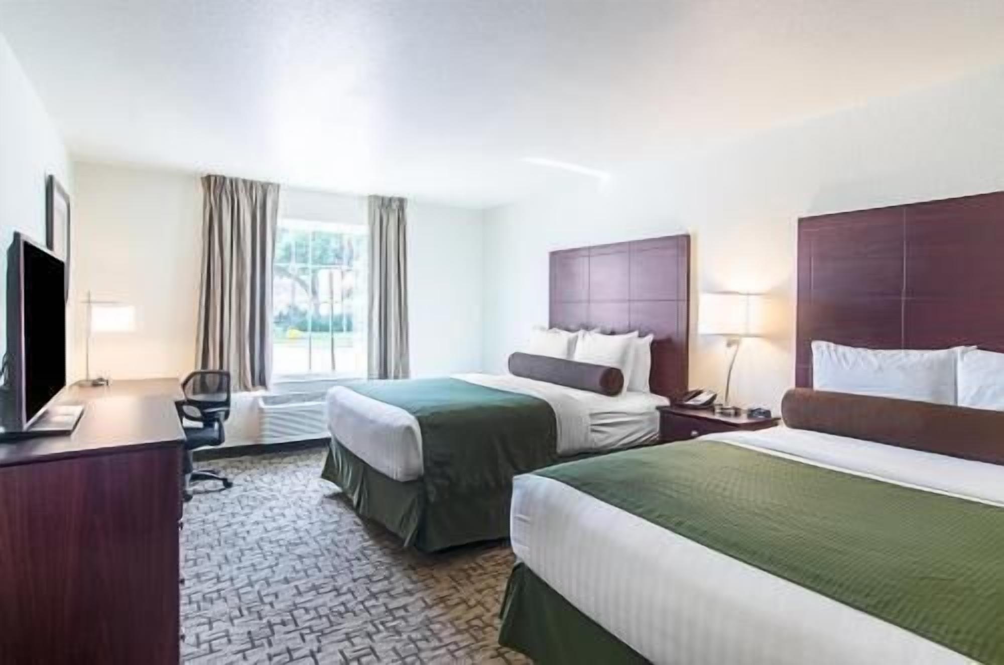 In-room safe, desk, laptop workspace, iron/ironing board