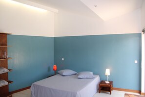 Comfort Double Room, 1 King Bed, Non Smoking, Garden View | 1 bedroom, premium bedding, laptop workspace, soundproofing - La Résidence NOU CINQ (Le Gosier)