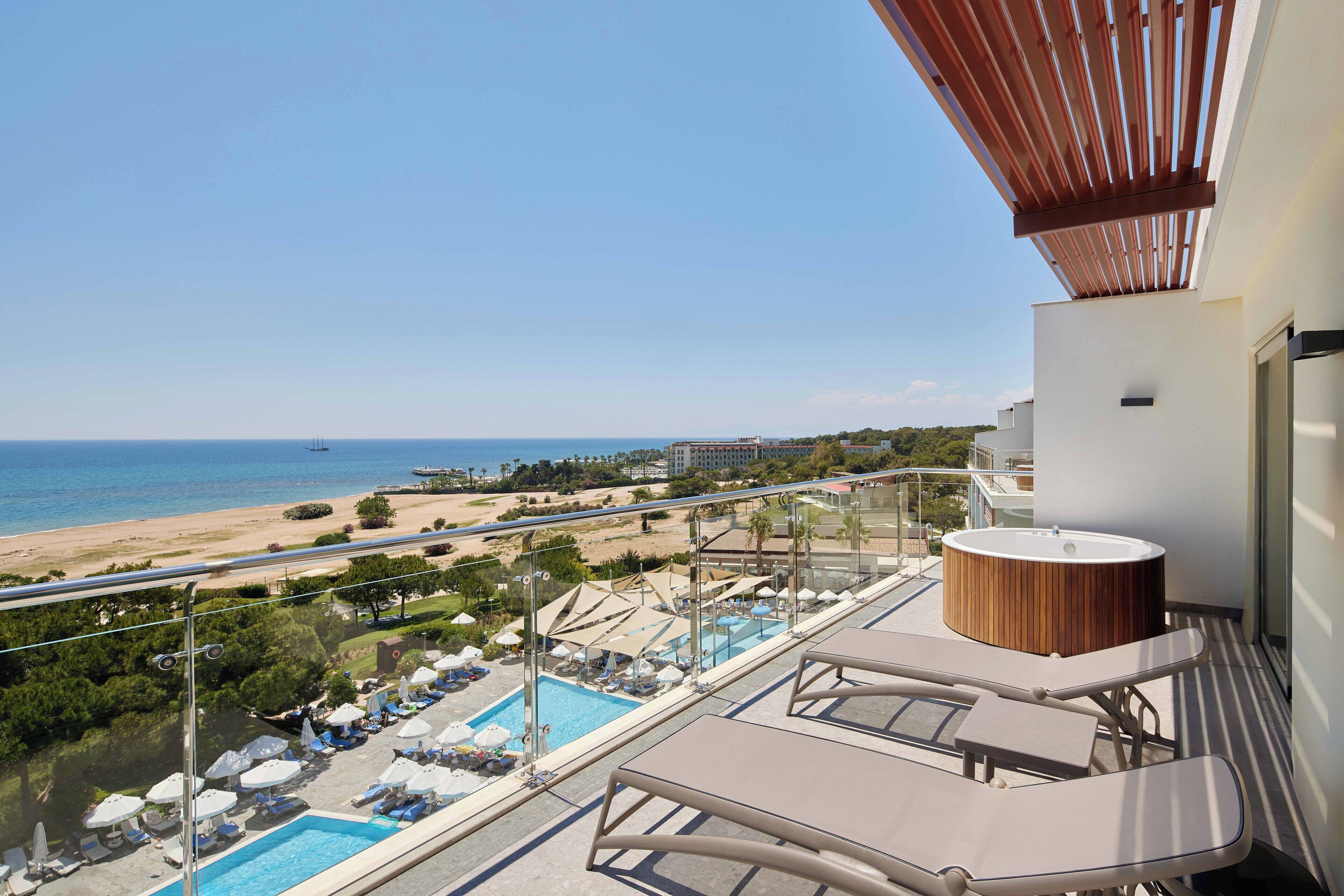 Suite (Panorama) | Pemandangan dari kamar