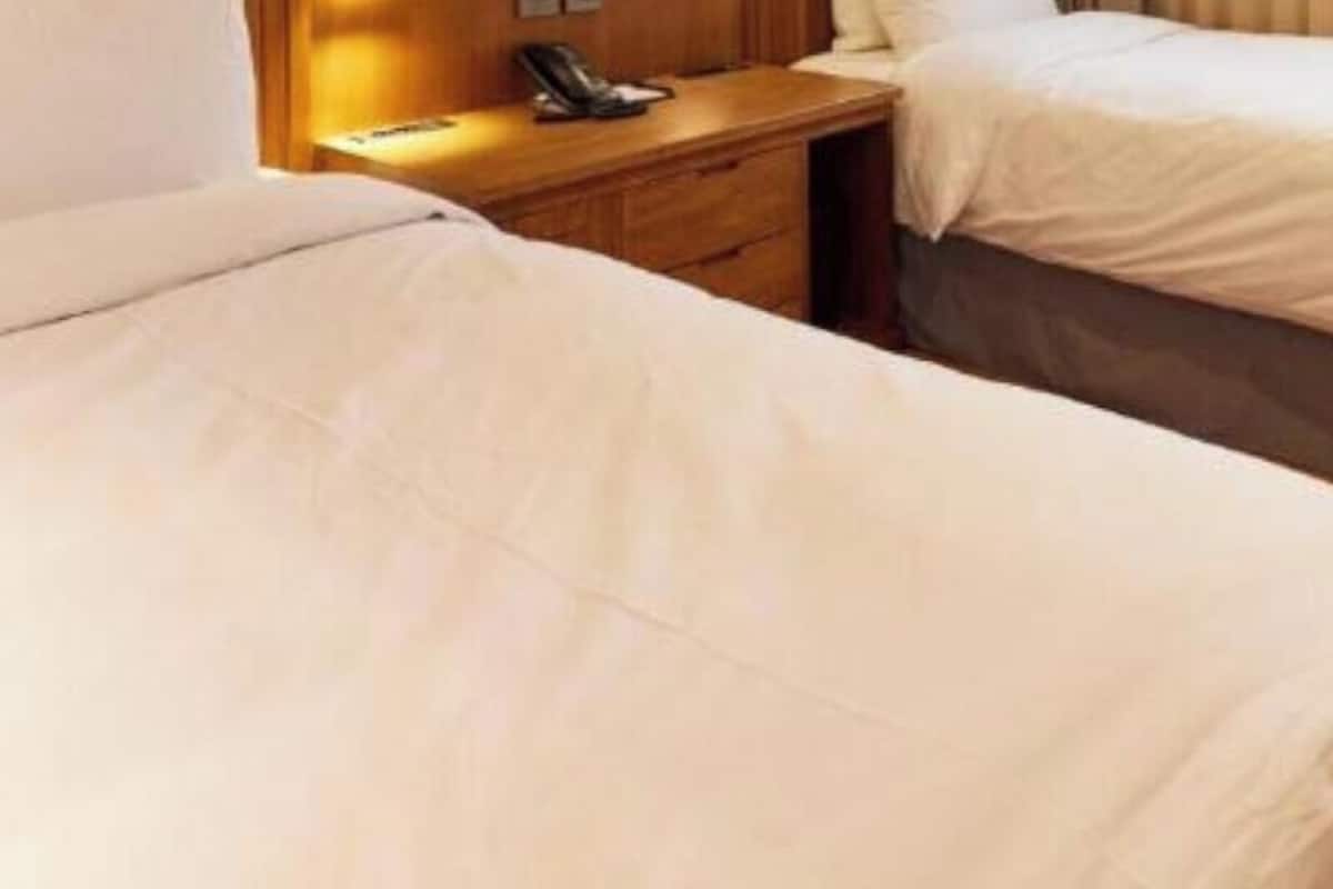 Chambre Supérieure avec lits jumeaux (No Parking) | Literie de qualité supérieure, coffres-forts dans les chambres, bureau