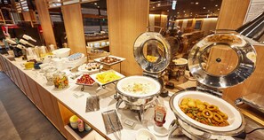 平日供應吃到飽早餐  (每人 KRW29000)