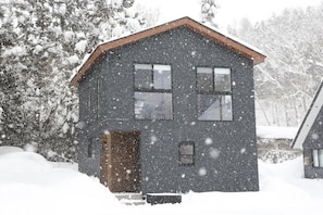 Chalet, 3 chambres (Mitsu) | Literie de qualité supérieure, couette en duvet d'oie