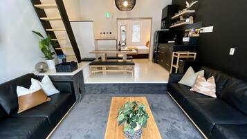 Televisión de pantalla plana, Netflix, estación para iPod