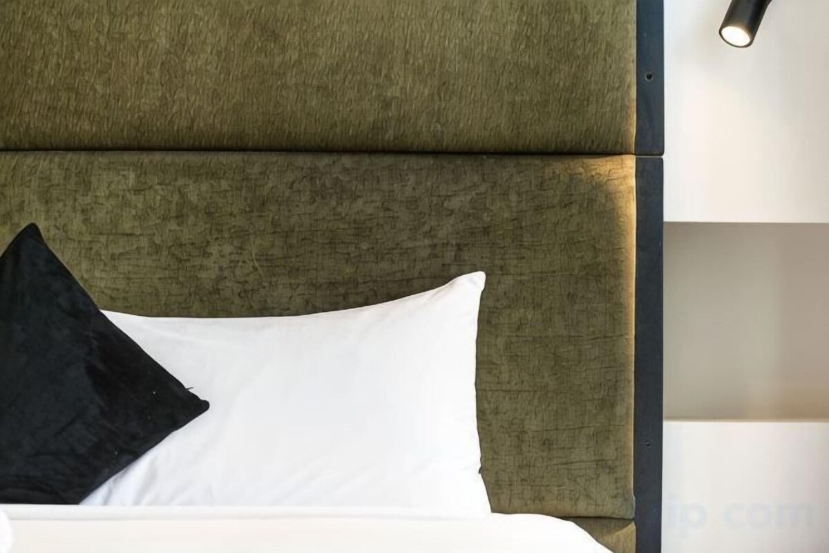 Minibar, Bügeleisen/Bügelbrett, kostenloses WLAN, Bettwäsche