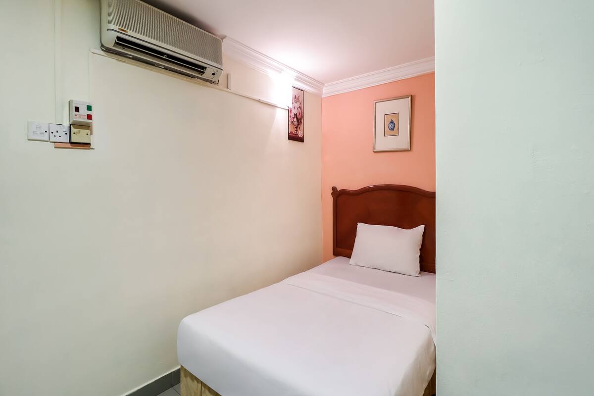 Standard Single Room | Meja, Wi-fi percuma 