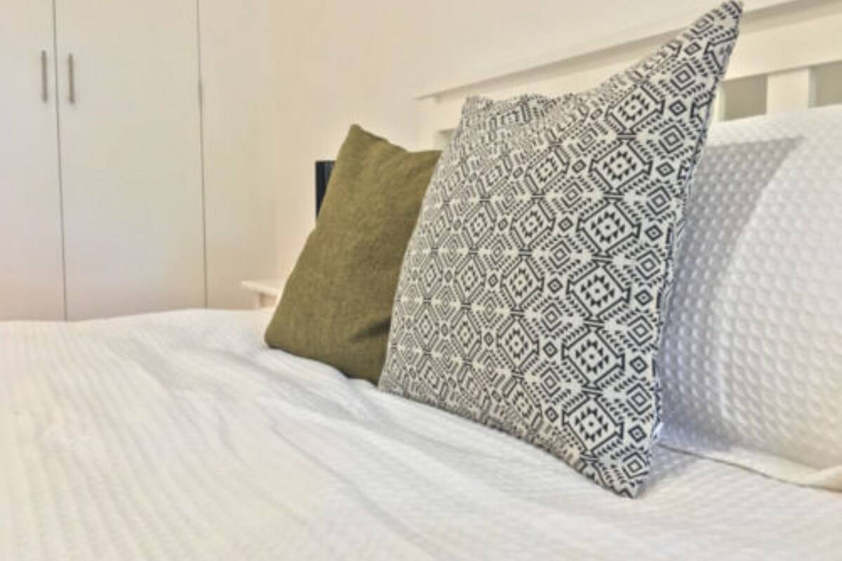 deluxe double room | in-room safe, desk, blackout curtains, soundproofing