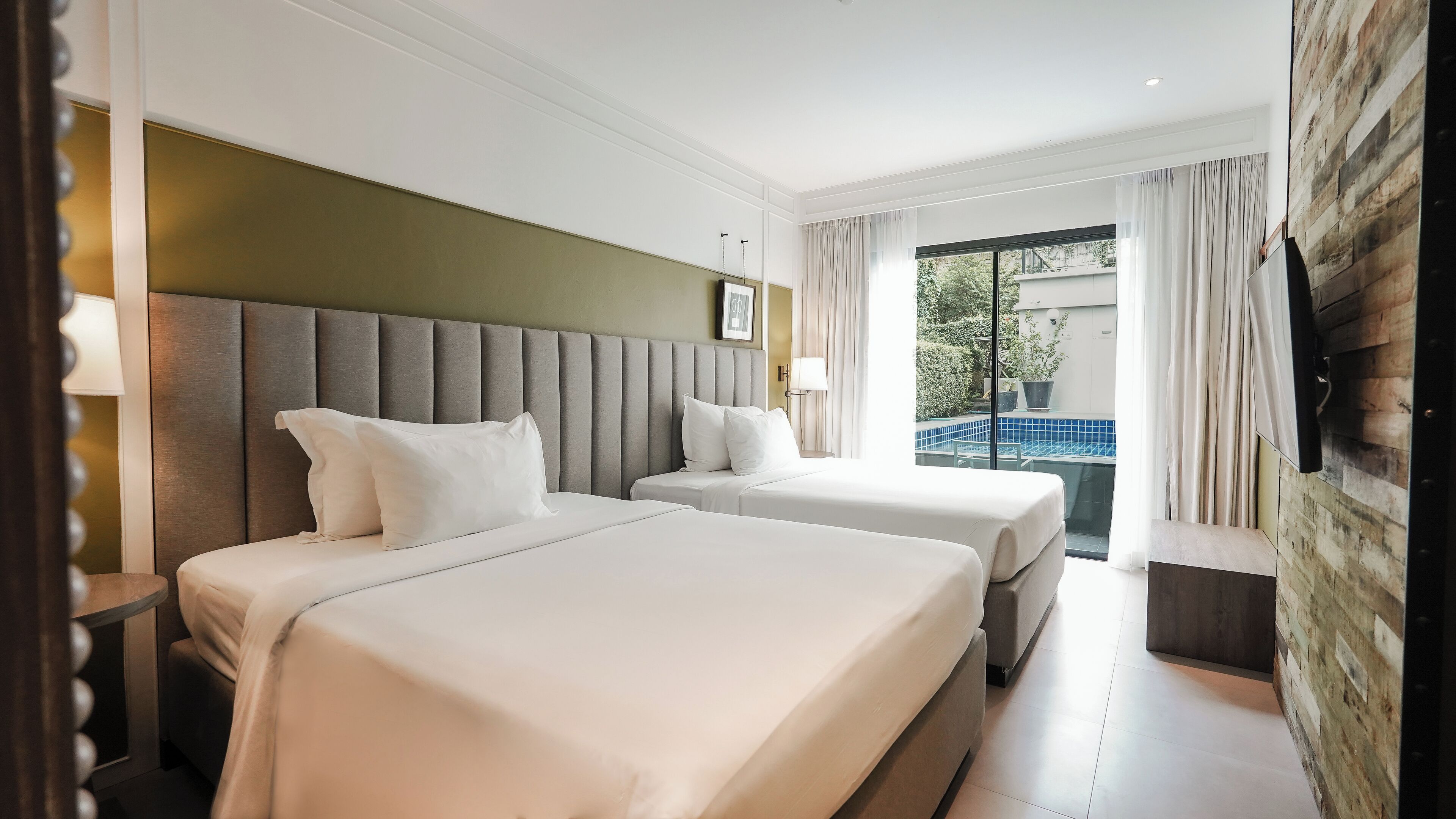 Tallelokero huoneessa, työpöytä, silitysrauta/-lauta, ilmainen Wi-Fi