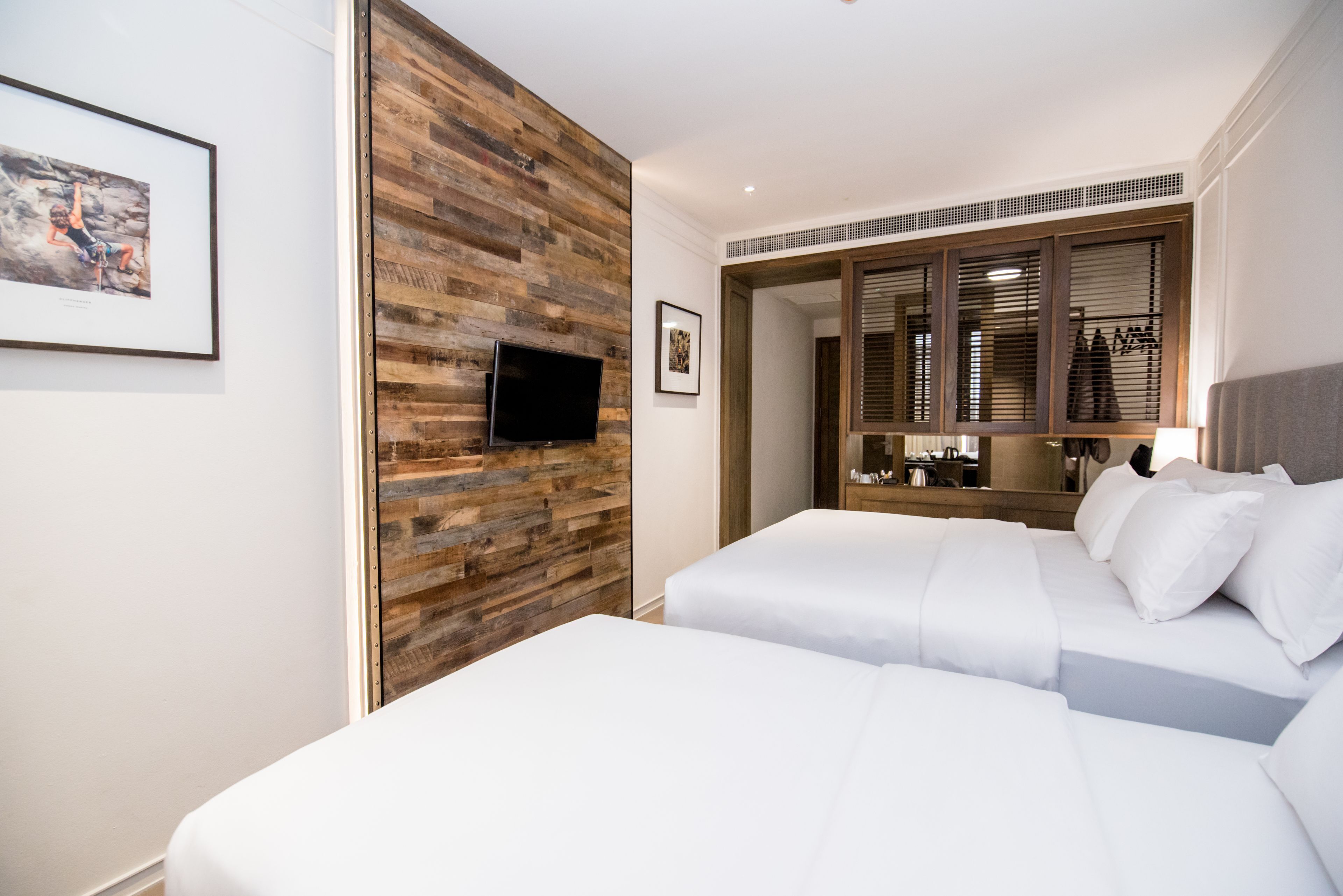 In-room safe, desk, iron/ironing board, free WiFi