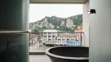 One Bedroom Suite | Terrace/patio