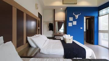 Panoramic Twin Room, 1 Bedroom, Terrace, Mountain View | Free minibar, desk, blackout drapes, soundproofing