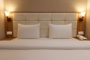 Superior Single Room | In-room safe, desk, soundproofing, iron/ironing board - Sayyoh Hotel (Tashkent)