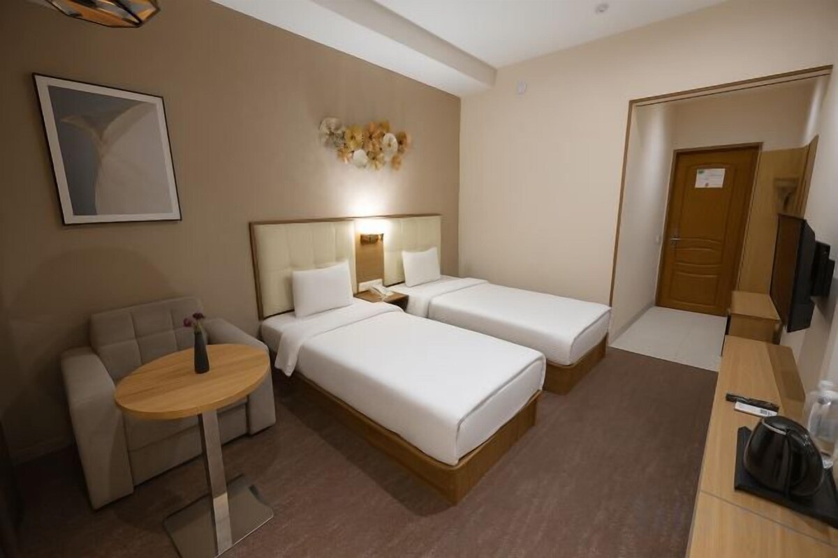 In-room safe, desk, soundproofing, iron/ironing board (on request)