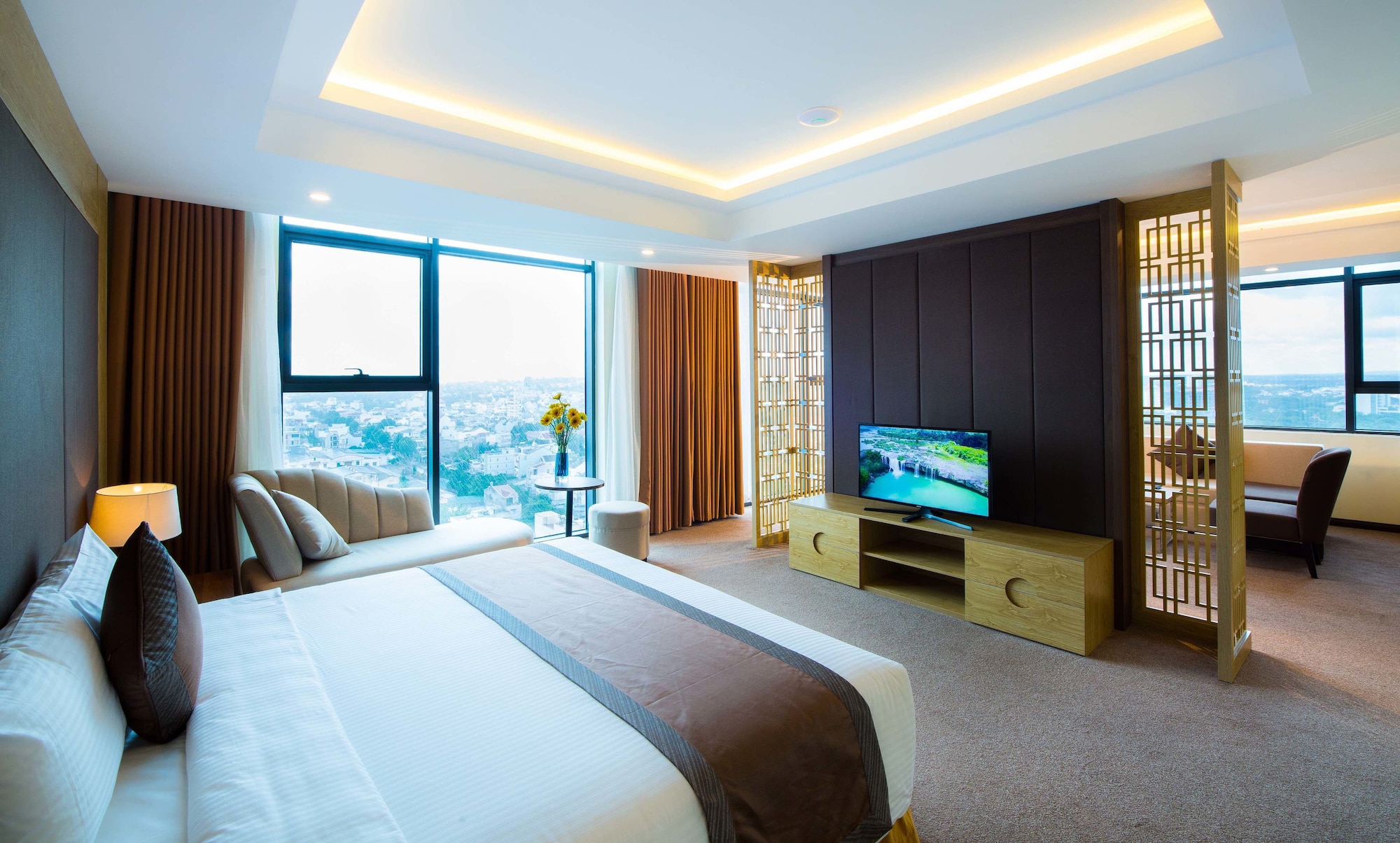 5 Star Hotels