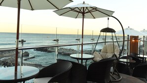 Seasonal outdoor pool - Illroy Resort (Busan)