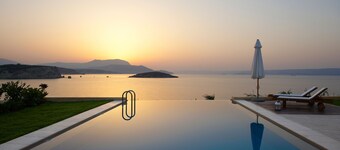 Sk Place Crete Luxury Seafront Villas