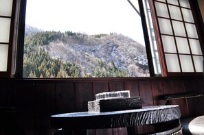 Run of the house | View from room - Hida Tsuzuri Oboro (Takayama)