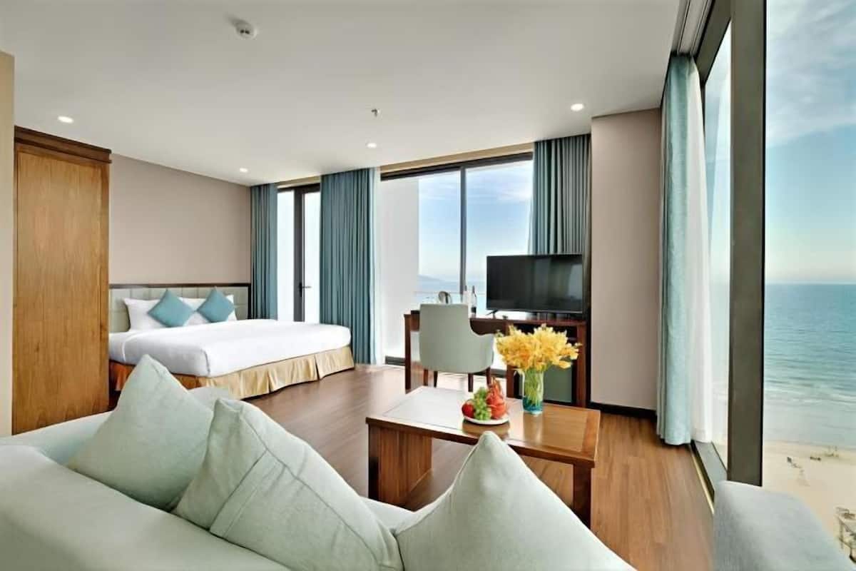 1 habitación, ropa de cama de alta calidad, minibar y escritorio