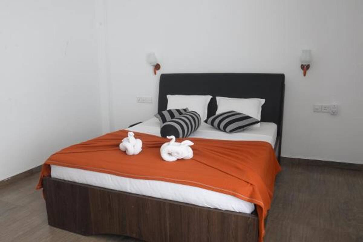 Habitación doble, balcón | Minibar, escritorio, wifi gratis y ropa de cama