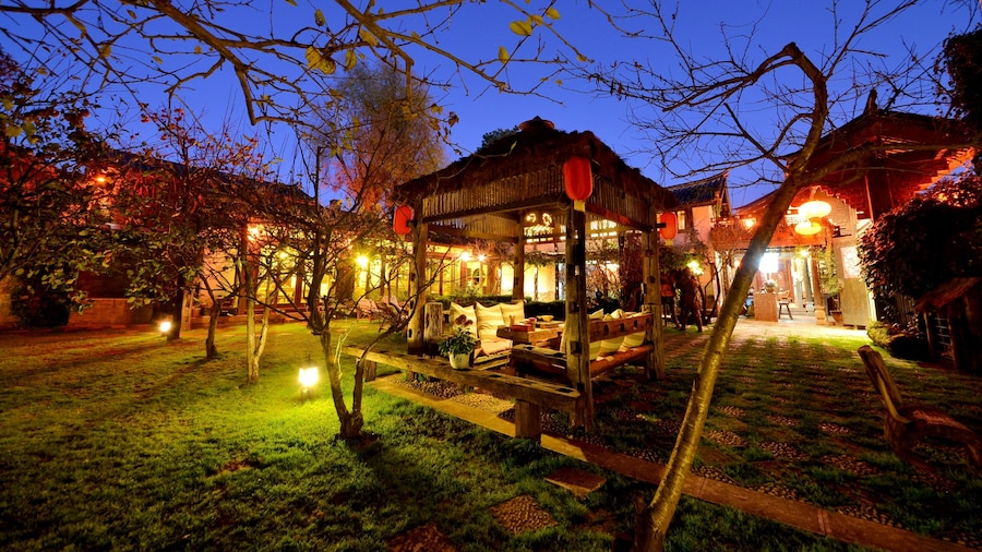 麗江束河又一居私人會所