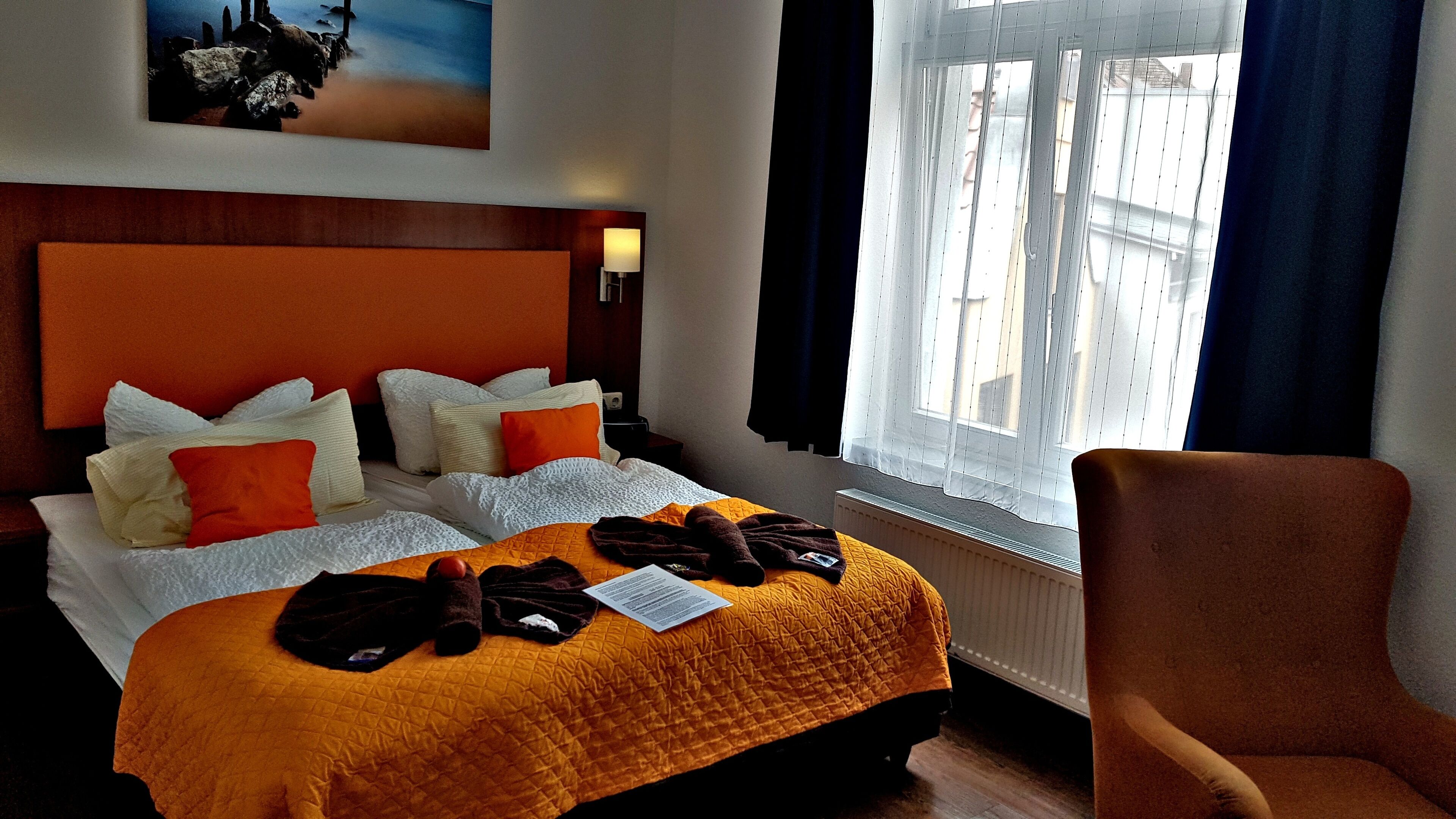 comfort double or twin room, non smoking, allergy friendly | hypo-allergenic bedding, minibar, in-room safe, desk