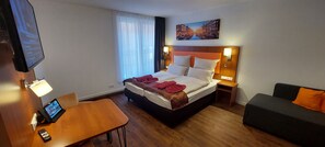 Ropa de cama hipoalergénica y minibar 