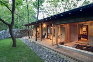 Villa Style room (Ai) - Adult Only | Balcony - Kinmonco (Yufu)