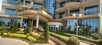 Martha Hotel