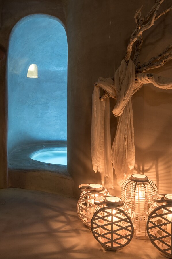 Bain à remous intérieur