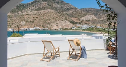 Sifnos House - Rooms & Spa