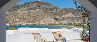 Sifnos House - Rooms & Spa