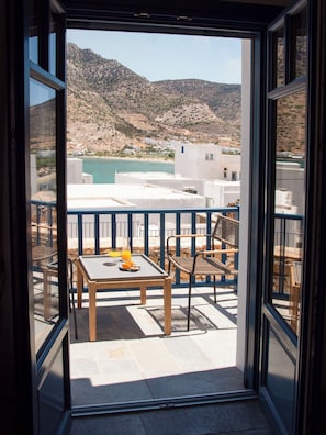 Two Bedroom Suite with Sea View | 海灘/海景