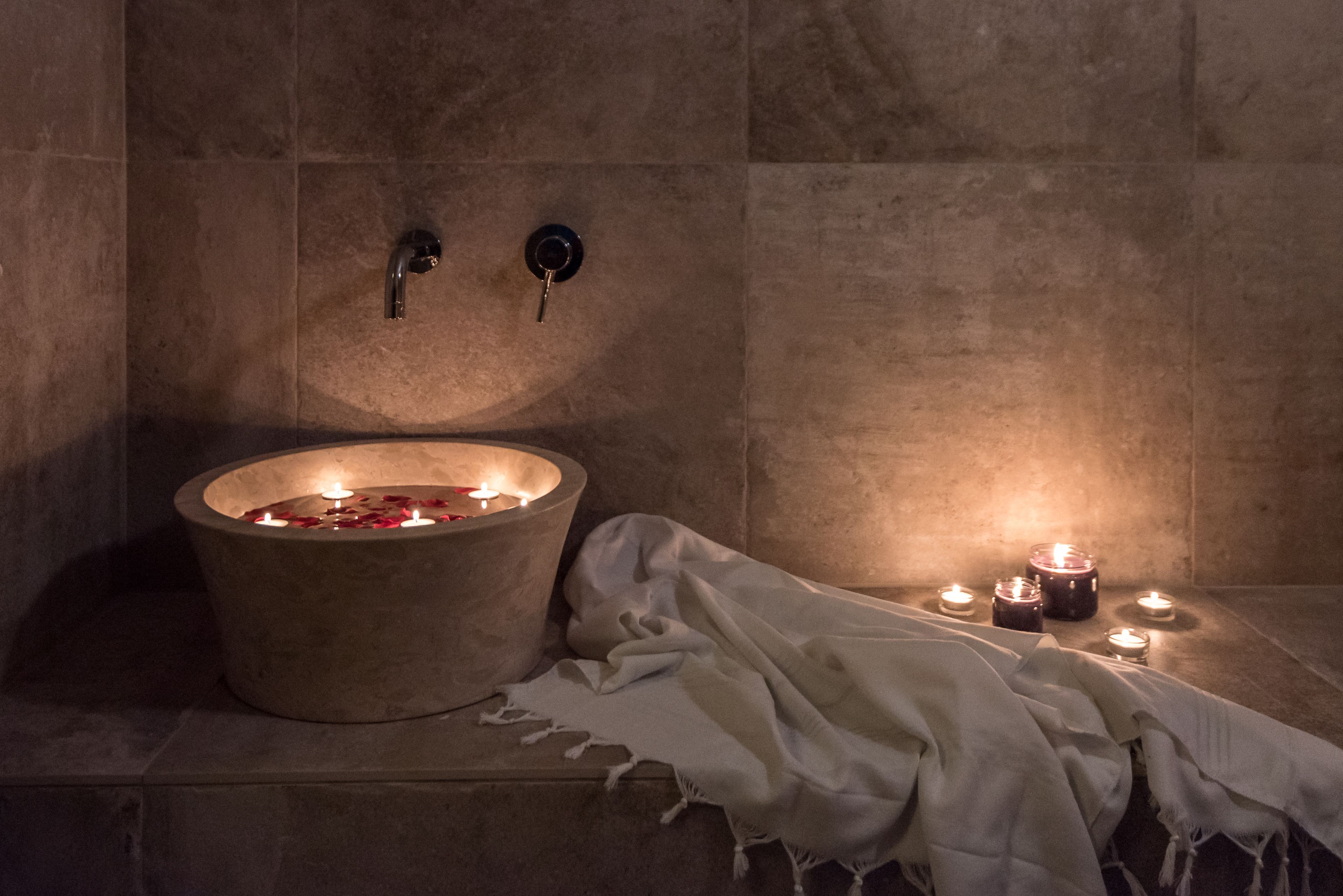 hot tub, steam room, body treatments, hot stone massages