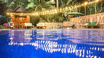 Utomhuspool