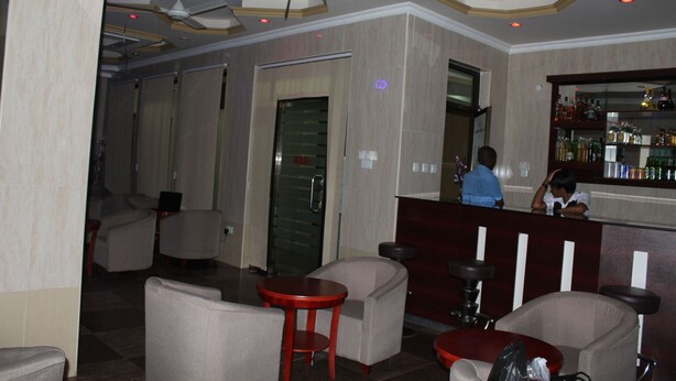 Bar (en la propiedad)