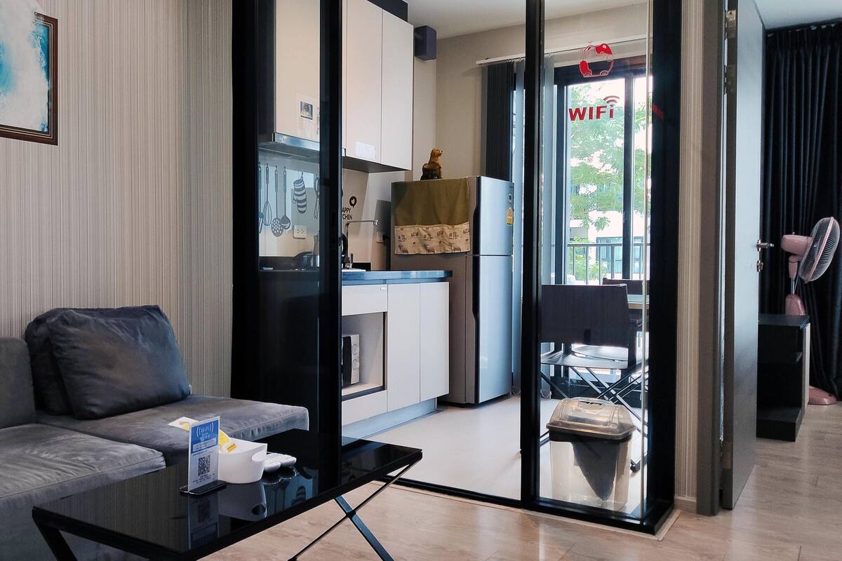 Apartment City View | 무료 WiFi, 침대 시트