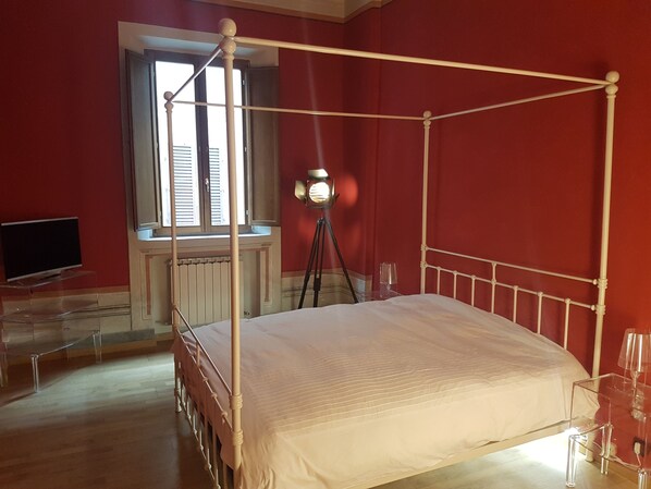 Apartment, 2 Schlafzimmer | 1 Schlafzimmer, hochwertige Bettwaren, Minibar, Zimmersafe