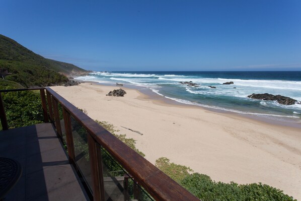 View from room - ArchRock Resort (Keurboomstrand)