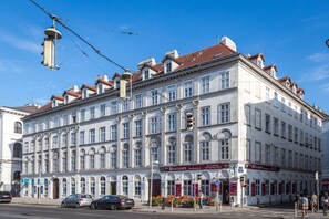 Fachada de la propiedad